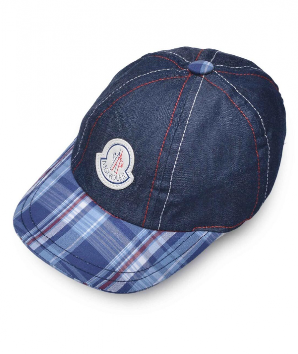 Topi Baseball dengan Aksen Patches